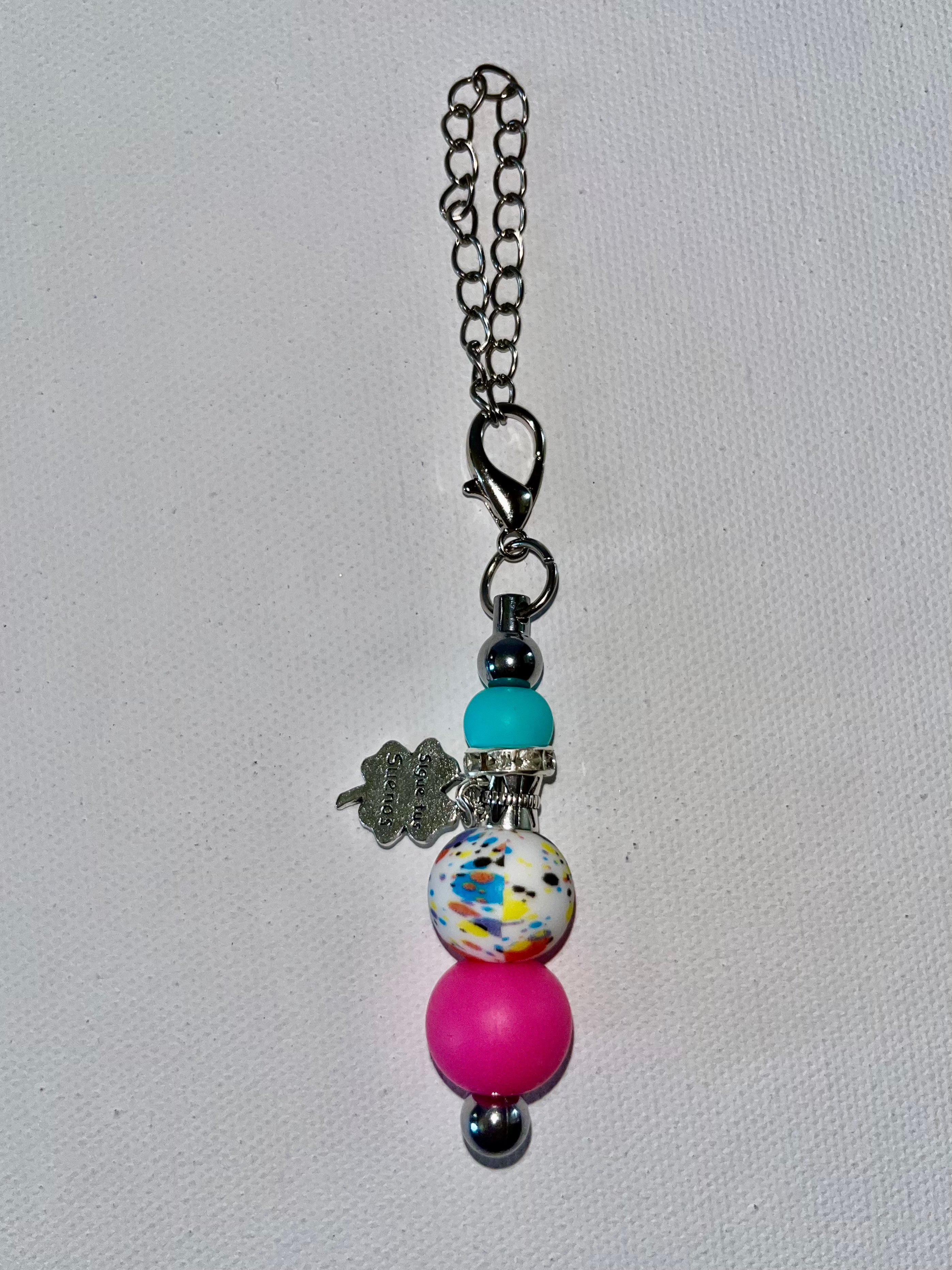 “Sigue Tus Sueños” Colorful Beaded Cup Charm w/Clover Tag