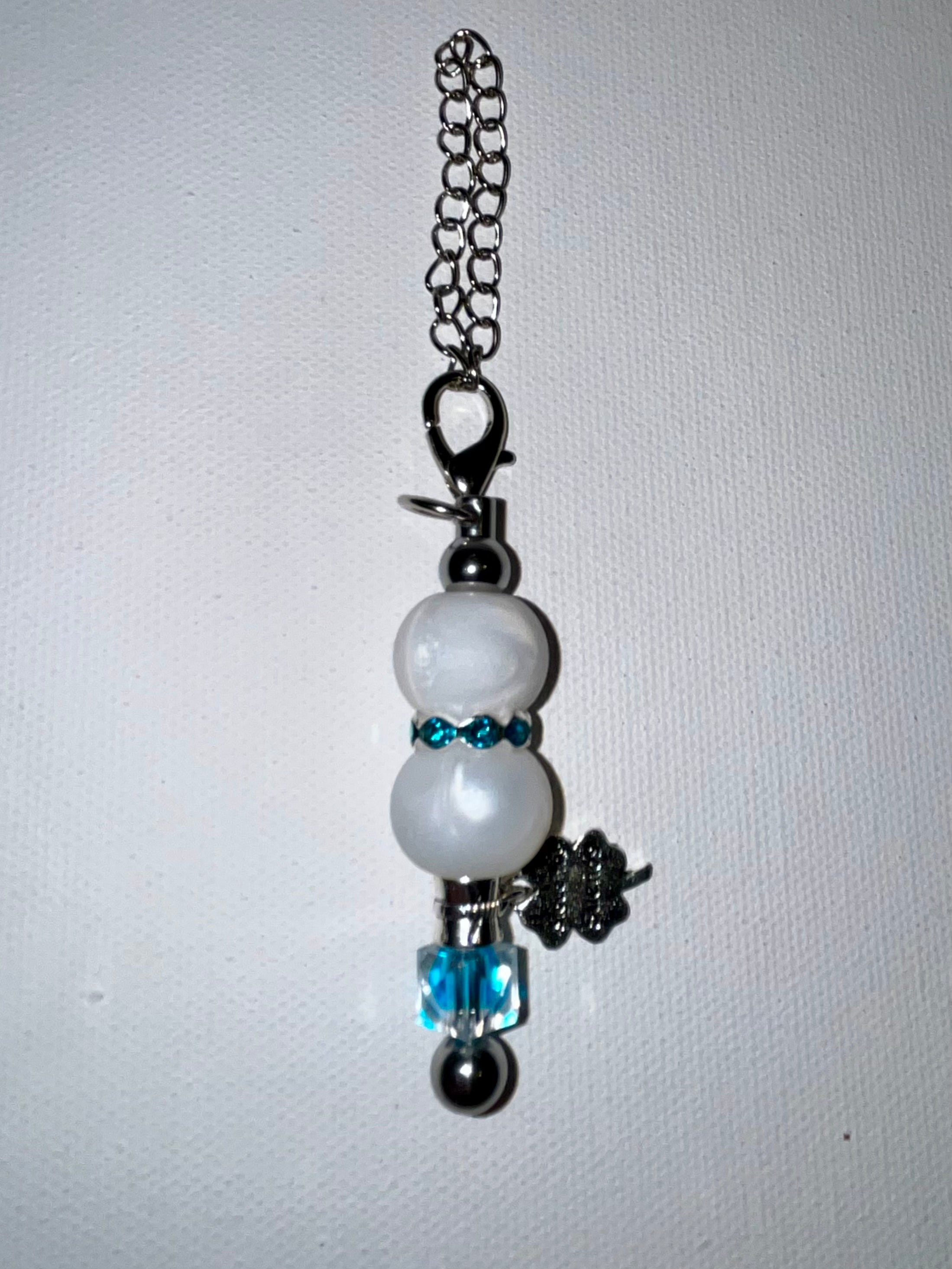 “Sigue Tus Sueños” Pearl and Teal Crystal Accent Silver-Tone Cup Charm