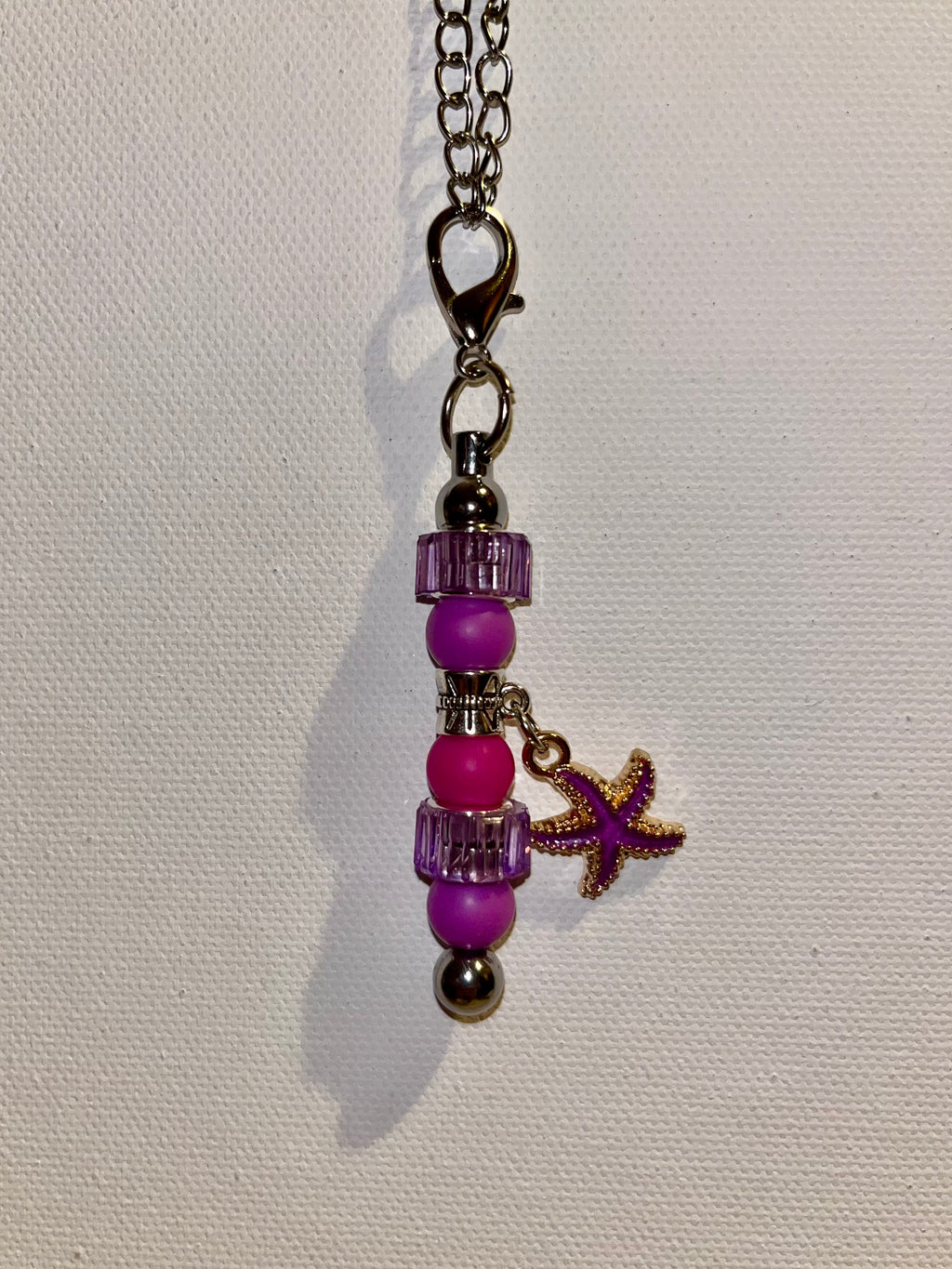 Cup Charm w/Fuchsia Faceted Beads/Enamel Starfish, Pink & Fuchsia Silicone Beads
