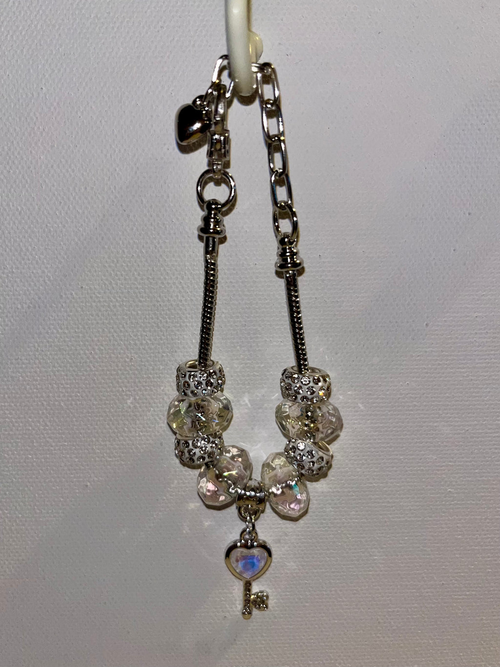 Sparkly Iridescent Charm Bracelet w/Heart Key Charm & Rhinestone & Glass Accents