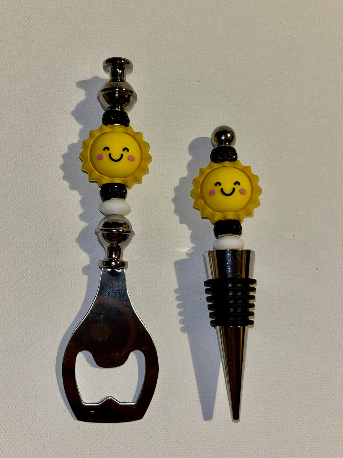 Black & White Smiley Sunshine Bottle Opener & Wine Stopper Set