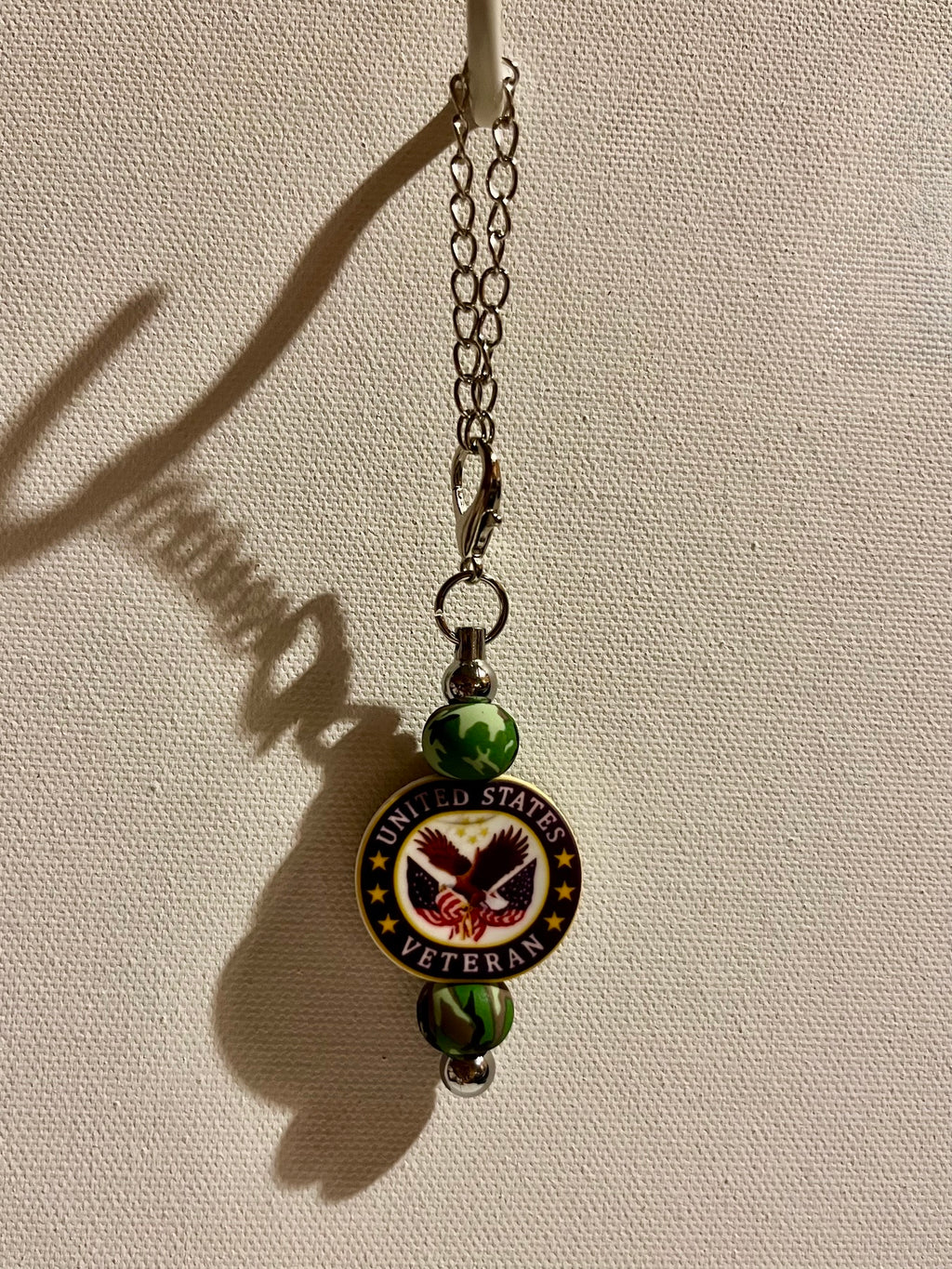 Silver-tone Cup Charm Feat. ‘United States Veteran’ Pendant & Camouflage Beads