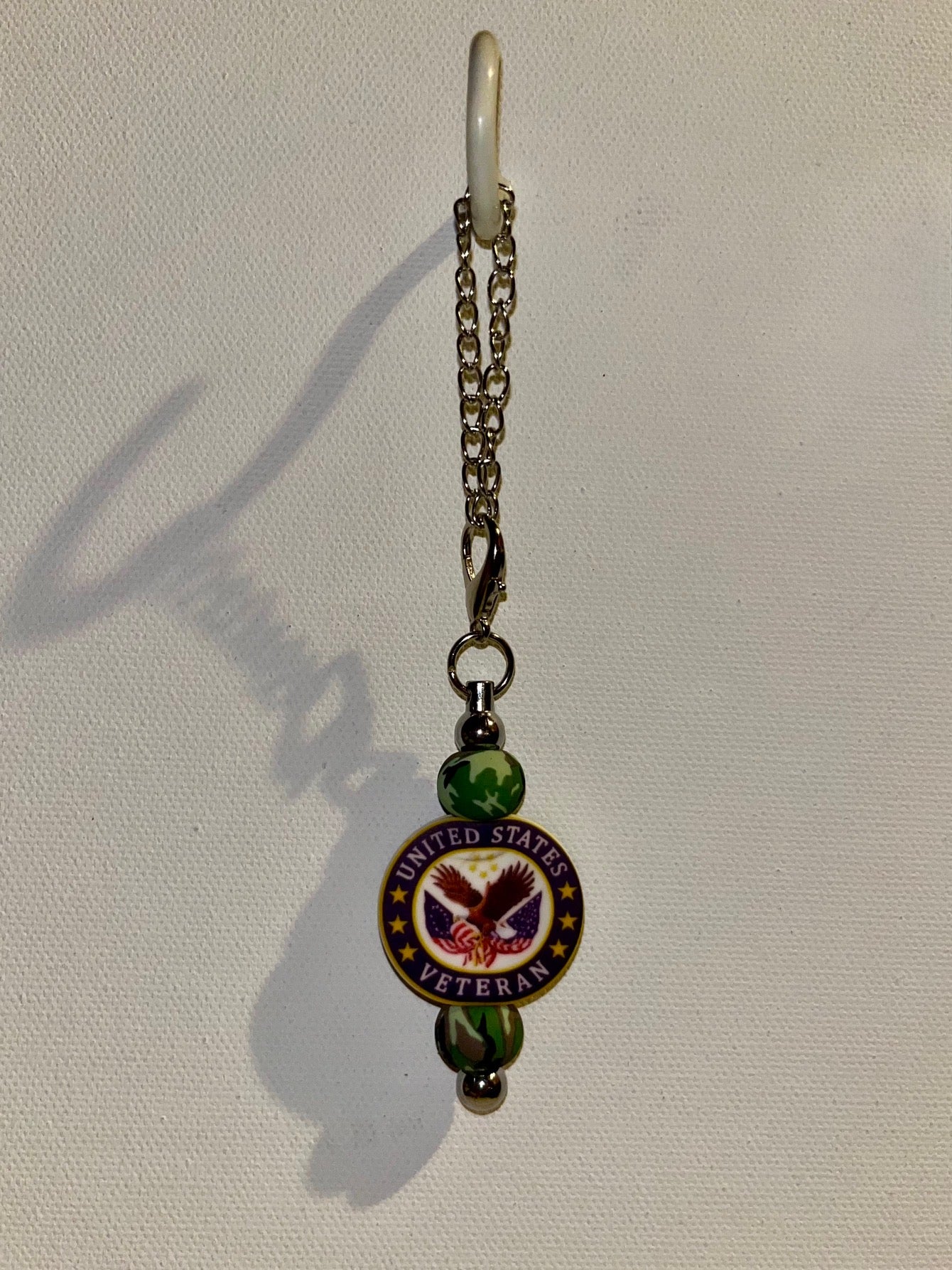 Silver-tone Cup Charm Feat. ‘United States Veteran’ Pendant & Camouflage Beads