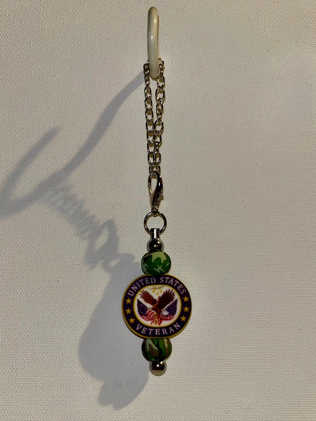 Silver-tone Cup Charm Feat. ‘United States Veteran’ Pendant & Camouflage Beads